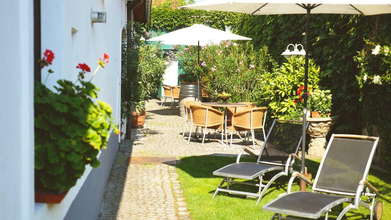 Gaestehaus Doris Purbach am Neusiedlersee Exterior foto